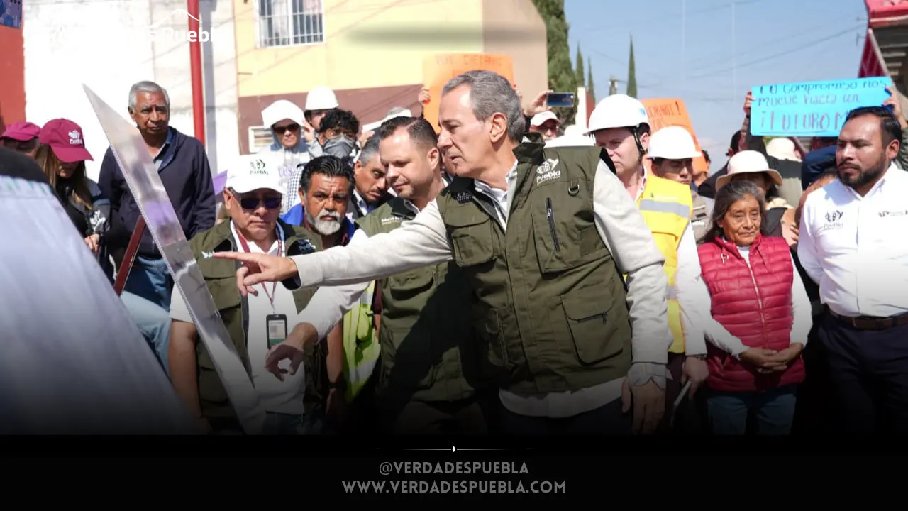 Rehabilitación vial en Camino Viejo a Balcones Puebla